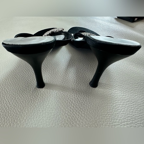 Slip on crystal heart satin Italian slip on sandals - Picture 3 of 7